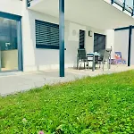 Stylisches Neubau Mit Grosser Terrasse Ruhig Und Idyllisch 30 Min Zuerich Appartement