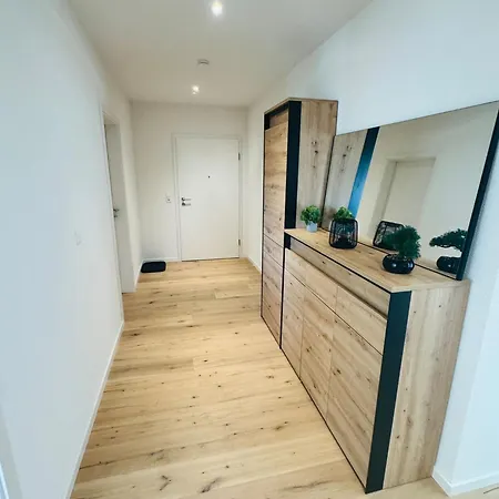 Daire Stylisches Neubau Mit Grosser Terrasse Ruhig Und Idyllisch 30 Min Zuerich